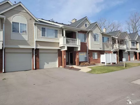 23034 Fairlane, Woodhaven, MI 48183