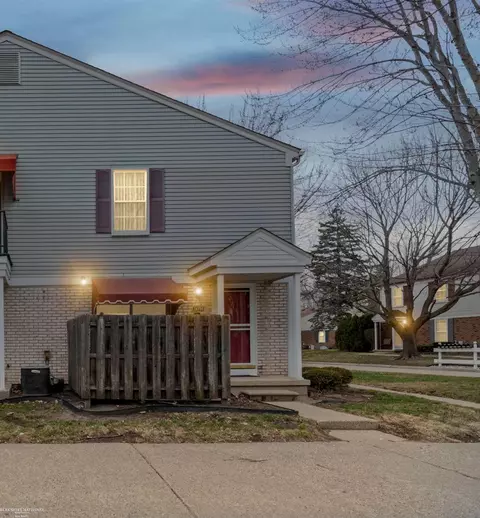 24704 Meadow, Harrison Township, MI 48045