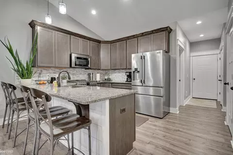 Kitchen - 11118 Brahms, Davison, MI 48423 photo 1 of 4