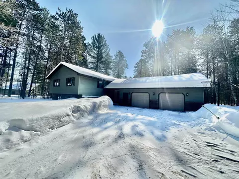 272 Timberlane, Marquette, MI 49855