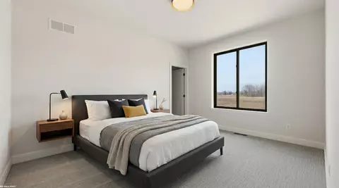 Bedroom - 17492 Gilmore, Armada, MI 48005 photo 2 of 3