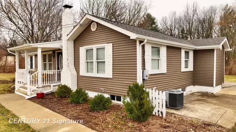 Exterior - 9085 Coldwater, Flushing, MI 48433 photo 2 of 8