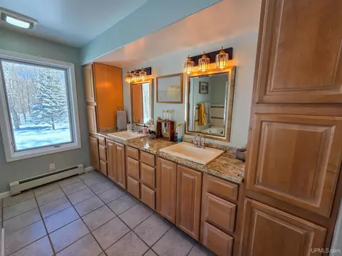 Bath - e9915 Old Indiantown Road, Munising, MI 49862 photo 1 of 9