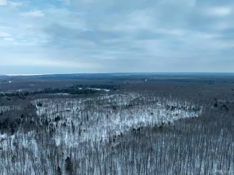 View/Area - e9915 Old Indiantown Road, Munising, MI 49862 photo 10 of 11