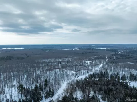View/Area - e9915 Old Indiantown Road, Munising, MI 49862 photo 2 of 11