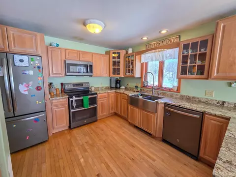 Kitchen - e9915 Old Indiantown Road, Munising, MI 49862 photo 1 of 5
