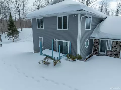 Exterior - e9915 Old Indiantown Road, Munising, MI 49862 photo 8 of 14