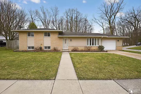 3739 Ridgedale, Lambertville, MI 48144