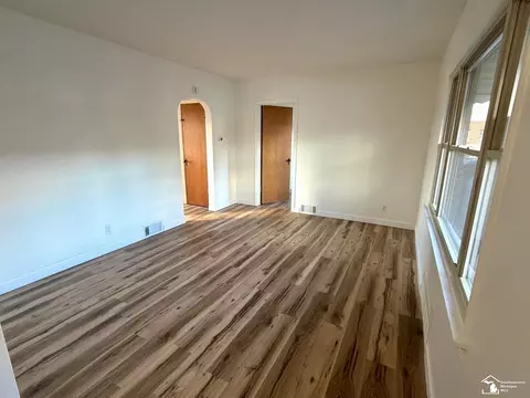 Living - 3778 N Custer, Monroe, MI 48162 photo 2 of 2