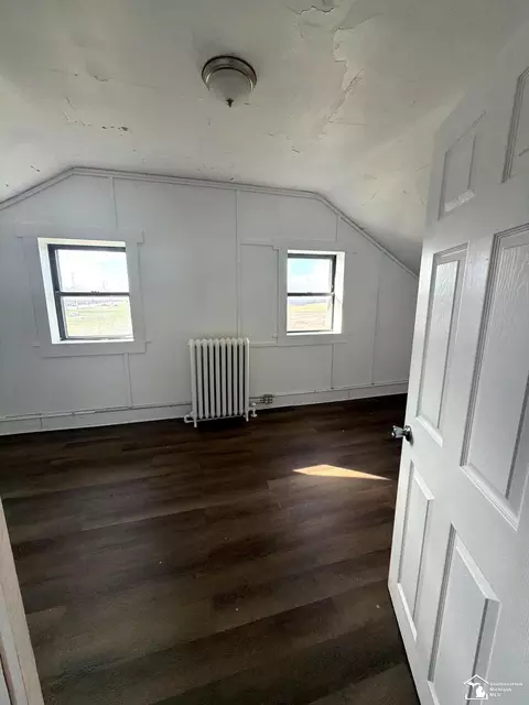 Bedroom - 3778 N Custer, Monroe, MI 48162 photo 2 of 6