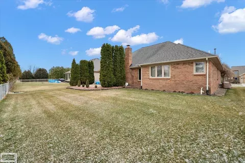 Exterior - 17331 Lorraine, Macomb, MI 48044 photo 6 of 8