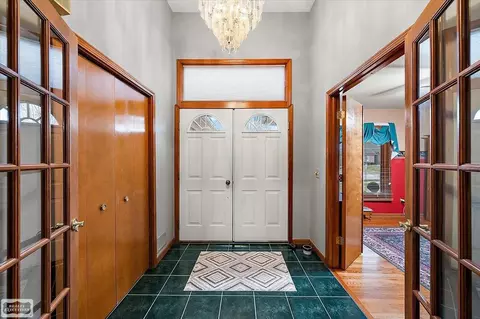 Entry Way - 17331 Lorraine, Macomb, MI 48044 photo 2 of 2