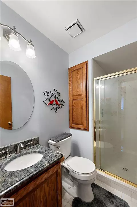 Bath - 17331 Lorraine, Macomb, MI 48044 photo 1 of 10
