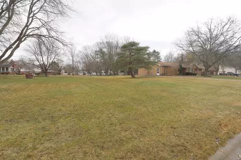 Cimarron, Flint, MI 48532 photo 3