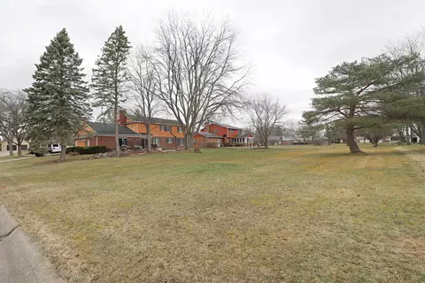 Cimarron, Flint, MI 48532 photo 5