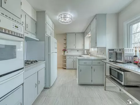 Kitchen - 365 Sidney, Dundee, MI 48131 photo 4 of 4