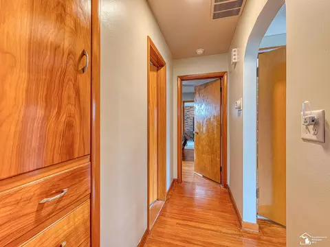 Entry Way - 365 Sidney, Dundee, MI 48131 photo 2 of 3