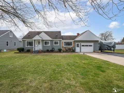 365 Sidney, Dundee, MI 48131