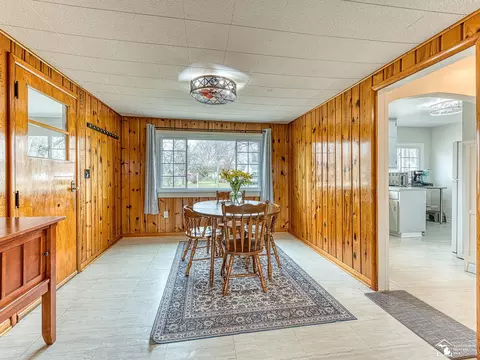 Dining - 365 Sidney, Dundee, MI 48131 photo 1 of 3