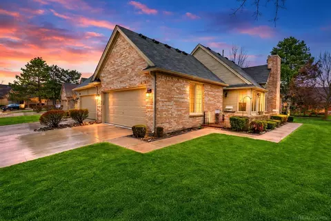 16921 Coral, Macomb, MI 48042