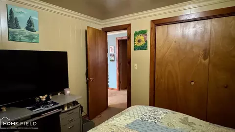 Bedroom - 3300 E Lansing, Bancroft, MI 48414 photo 3 of 3