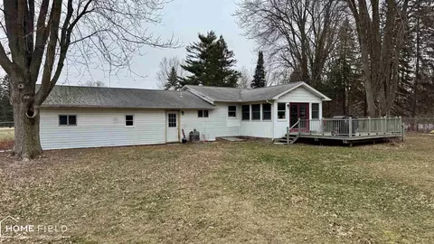 Exterior - 3300 E Lansing, Bancroft, MI 48414 photo 1 of 7
