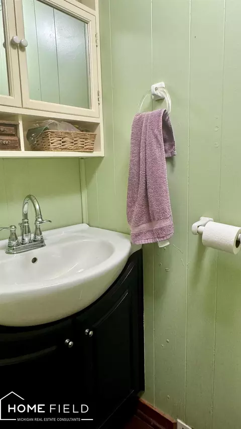 Bath - 3300 E Lansing, Bancroft, MI 48414 photo 2 of 2