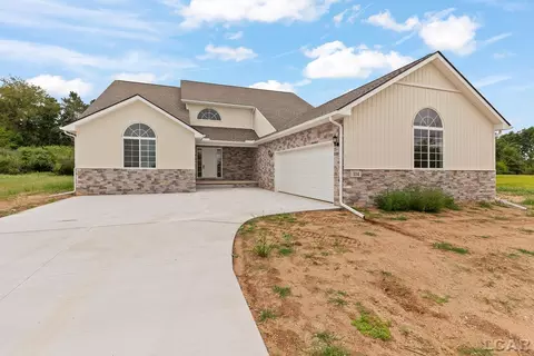 114 Bloomfield, Brooklyn, MI 49230