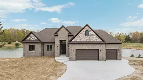 68651 Lake Angela Pointe, Richmond, MI 48062