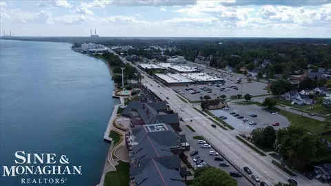 View/Area - 669 N Riverside #4, Saint Clair, MI 48079 photo 4 of 9