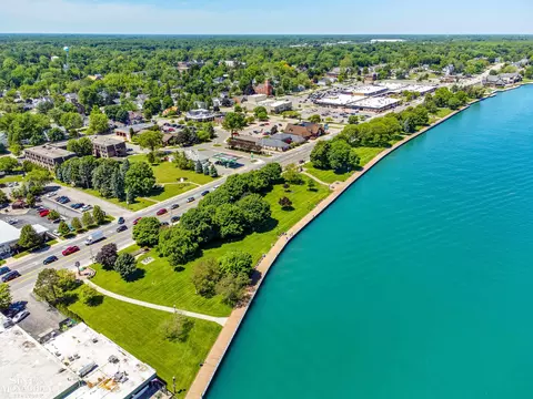 View/Area - 669 N Riverside #4, Saint Clair, MI 48079 photo 8 of 9