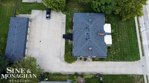 View/Area - 669 N Riverside #4, Saint Clair, MI 48079 photo 3 of 9