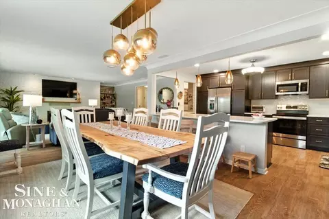Dining - 669 N Riverside #4, Saint Clair, MI 48079 photo 3 of 3