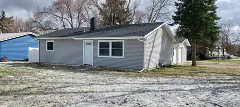 1169 Division, Adrian, MI 49221