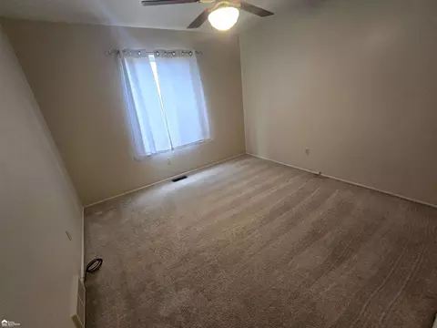 Bedroom - 620 Carpenter, Flushing, MI 48433 photo 3 of 7