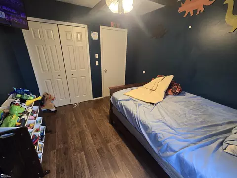 Bedroom - 620 Carpenter, Flushing, MI 48433 photo 2 of 7