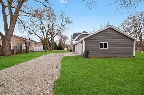Exterior - 7069 E Atherton, Davison, MI 48423 photo 4 of 7