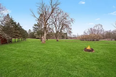 Exterior - 7069 E Atherton, Davison, MI 48423 photo 5 of 7