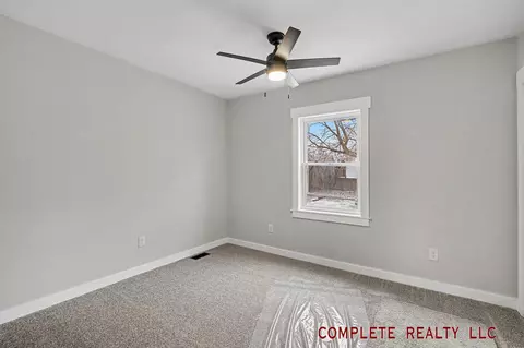 Bedroom - 7069 E Atherton, Davison, MI 48423 photo 1 of 3