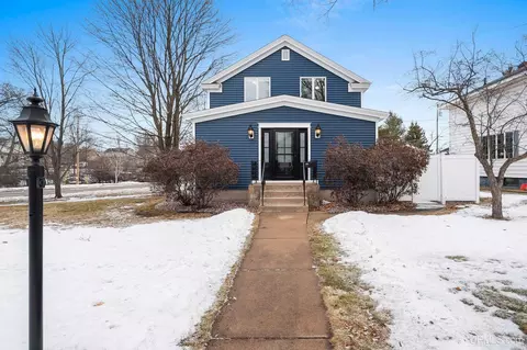 420 Cass, Kingsford, MI 49802