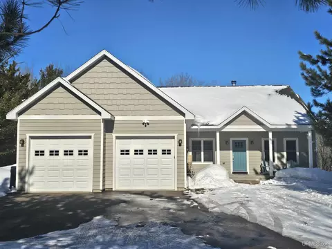 46750 Paradise, Houghton, MI 49931
