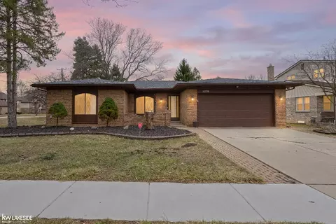 14374 Pernell, Sterling Heights, MI 48313