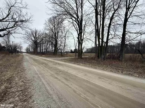 0 Cove Rd, Goodells, MI 48027
