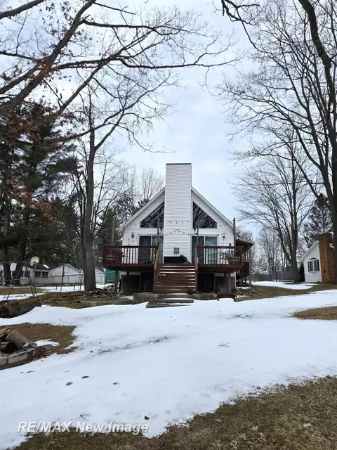 3837 S S Pne, Beaverton, MI 48612