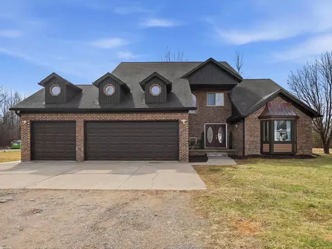 8863 Marine City, Ira, MI 48023