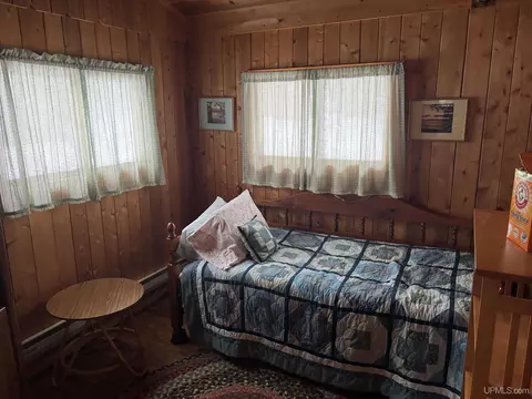 Bedroom - 11305 M-26, Eagle Harbor, MI 49950 photo 5 of 5