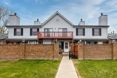34615 W Marino #28, Chesterfield, MI 48047
