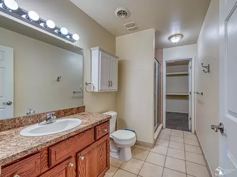 921 May, Monroe, MI 48161 photo 16