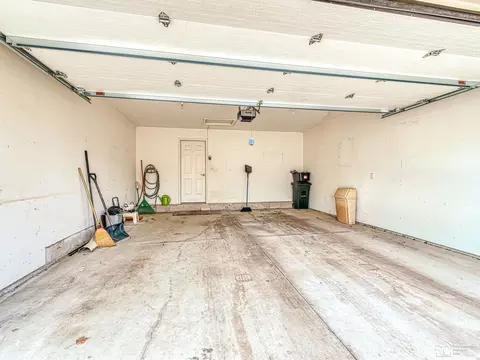 921 May, Monroe, MI 48161 photo 23