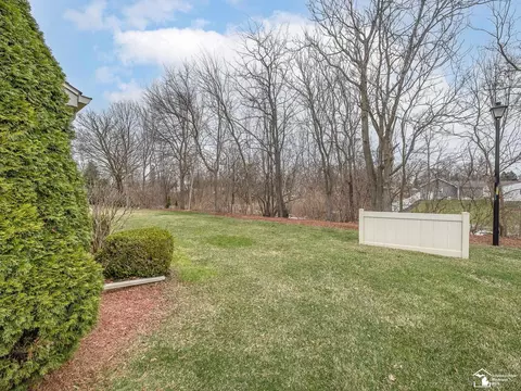 921 May, Monroe, MI 48161 photo 26